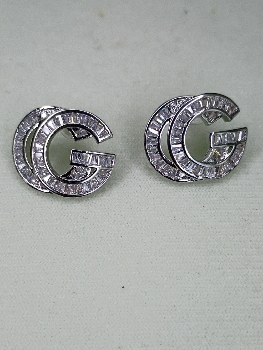 New Fashion Jewelry Double G Silver Crystal Stud Earrings - Silver
